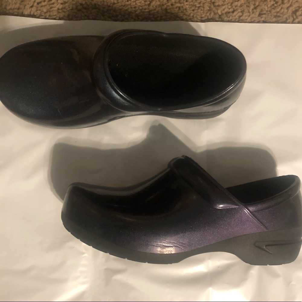 Nursing Clogs
